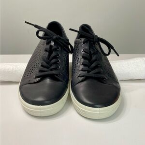 Ecco Women’s Perforated Leather Sneaker